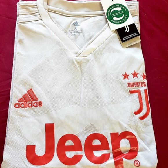 Juventus away jersey - Picture 2 of 4
